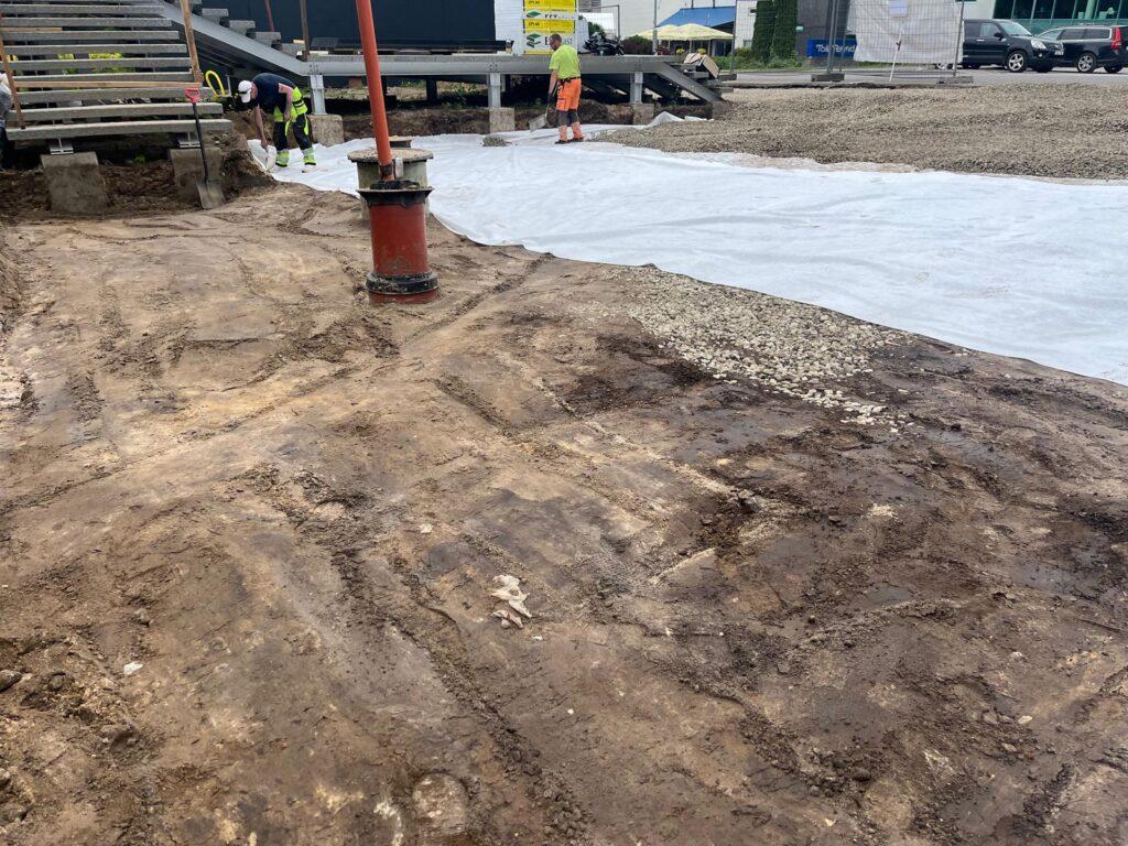 Toila restorani parkla rajamine (300m2)