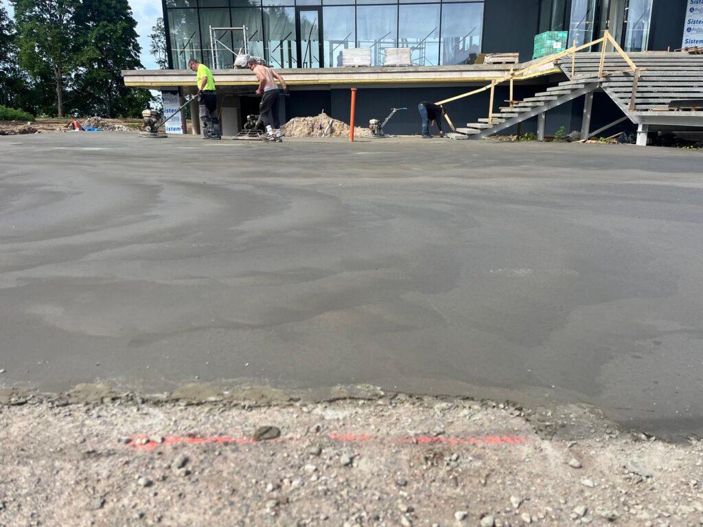Toila restorani parkla rajamine (300m2)