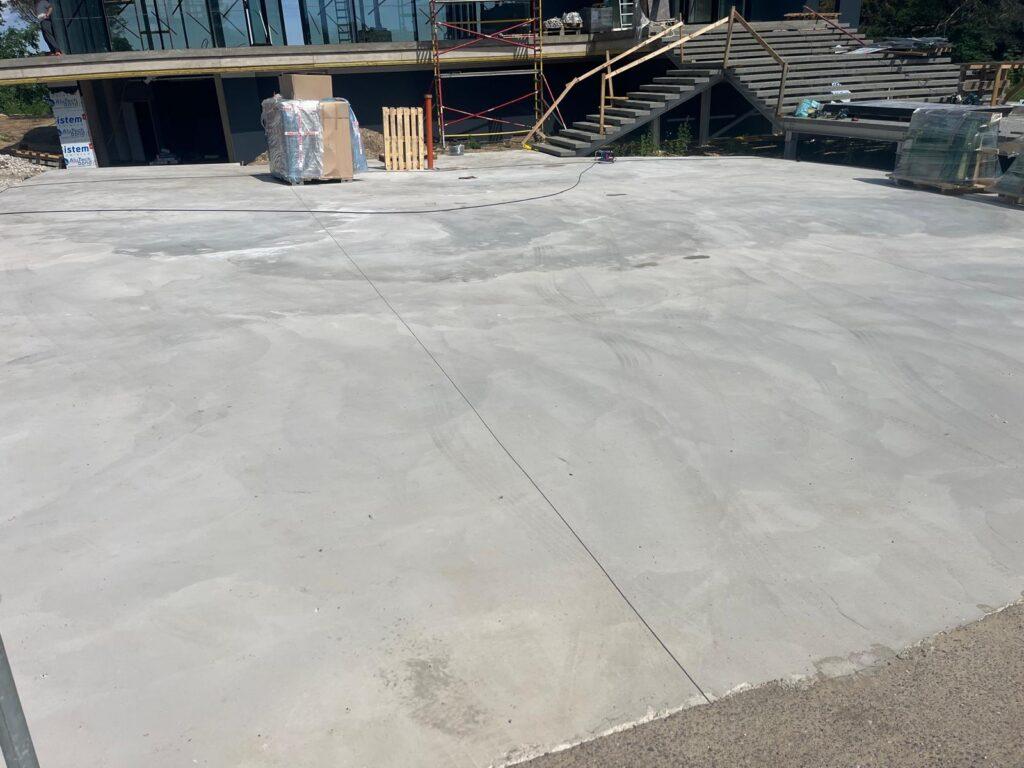 Toila restorani parkla rajamine (300m2)